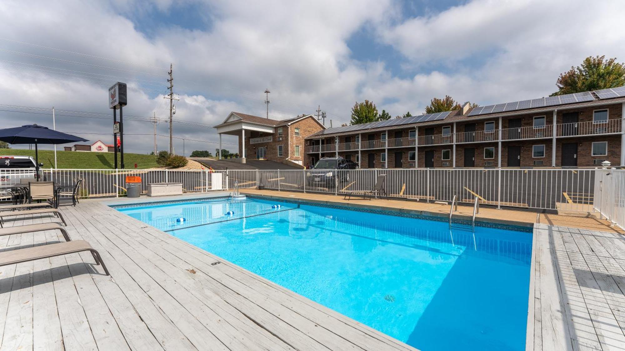 Schmidt'S Creek Hotel Osage Beach Exteriör bild